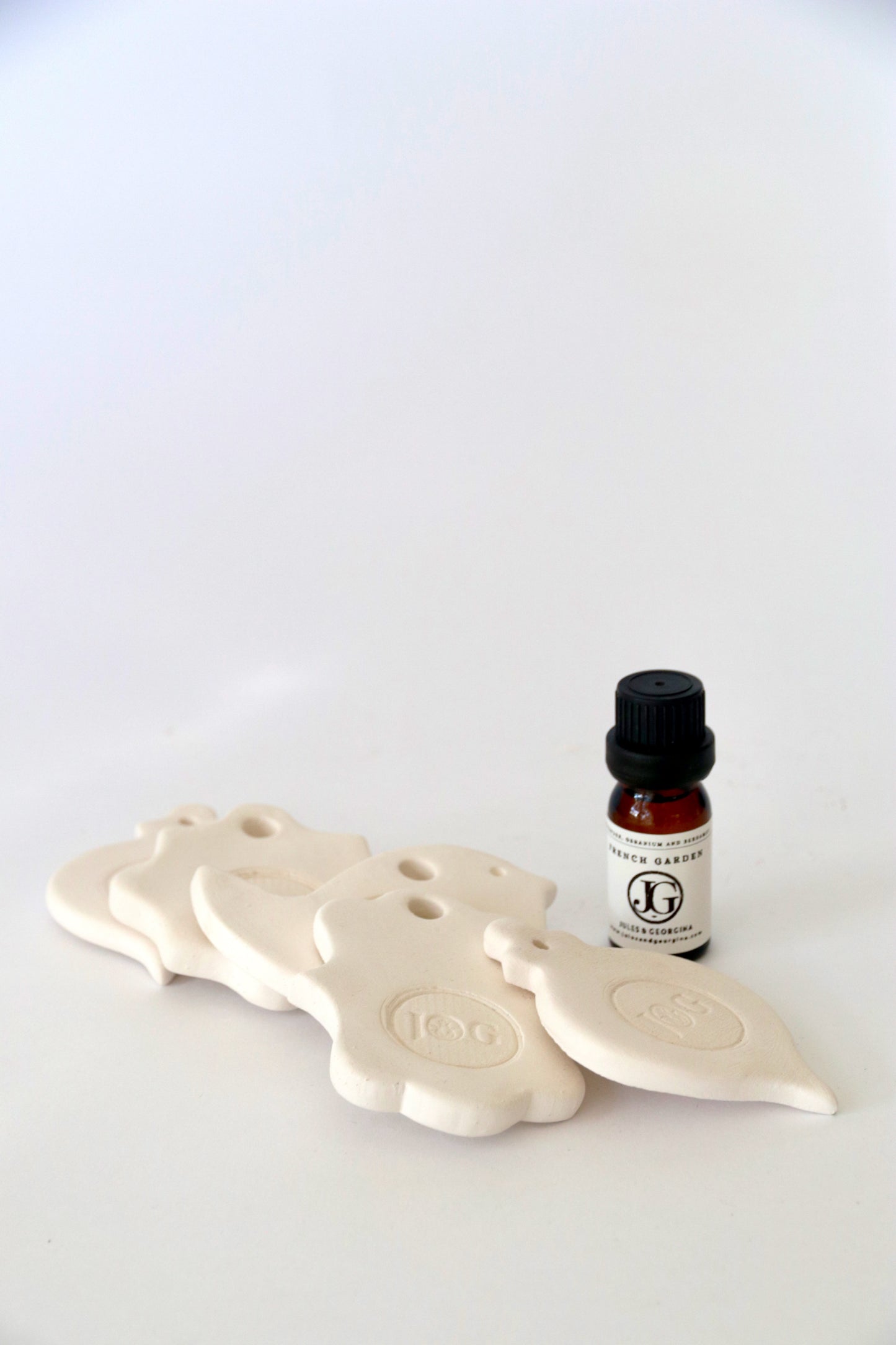 J&G Cupboard Hanging Diffuser